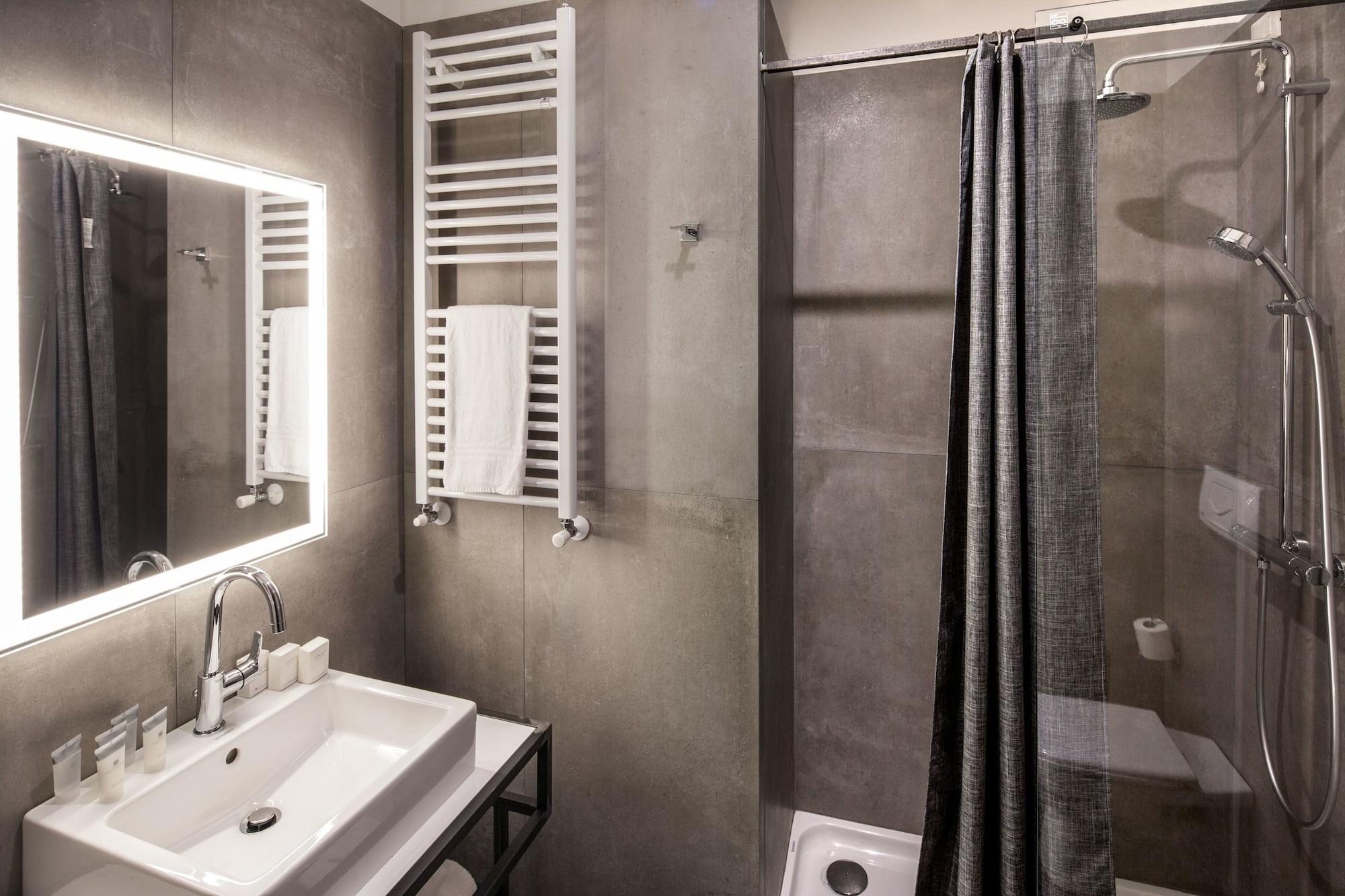 Spice Hotel Milano Exterior photo